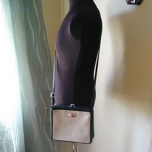 NINE WEST CROSSBODY BAG